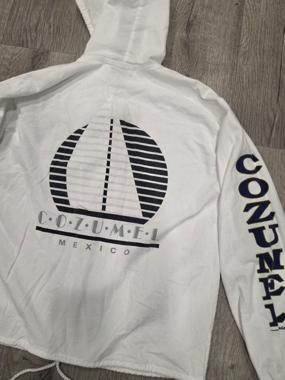 Vintage La Iguana Cozumel Mexico Hooded Zip-Up Jacket With Pockets & Sailboat - Picture 2 of 6